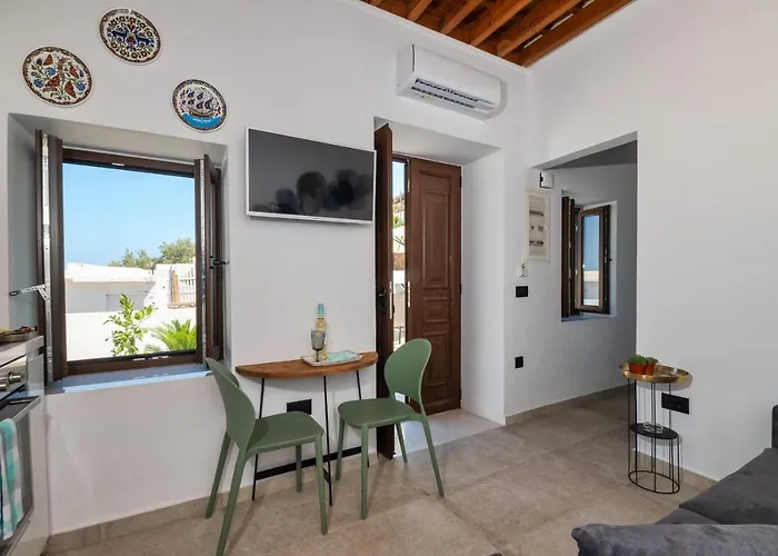 Villa Danae - *